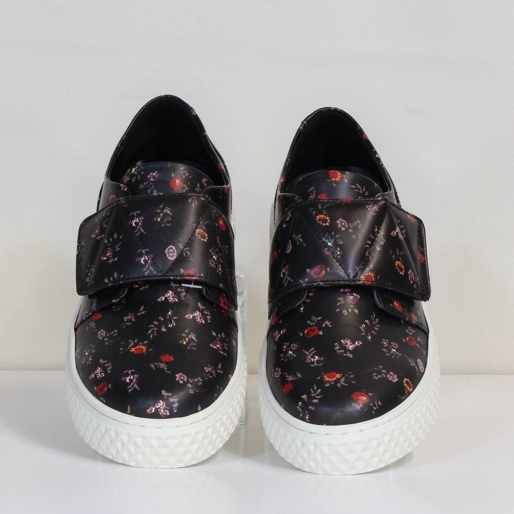 Aerosoles Aware Laura Ashley Collection LA Ebbe Casual Sneaker NWT NIB